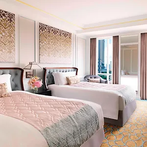 Intercontinental By Ihg מלון