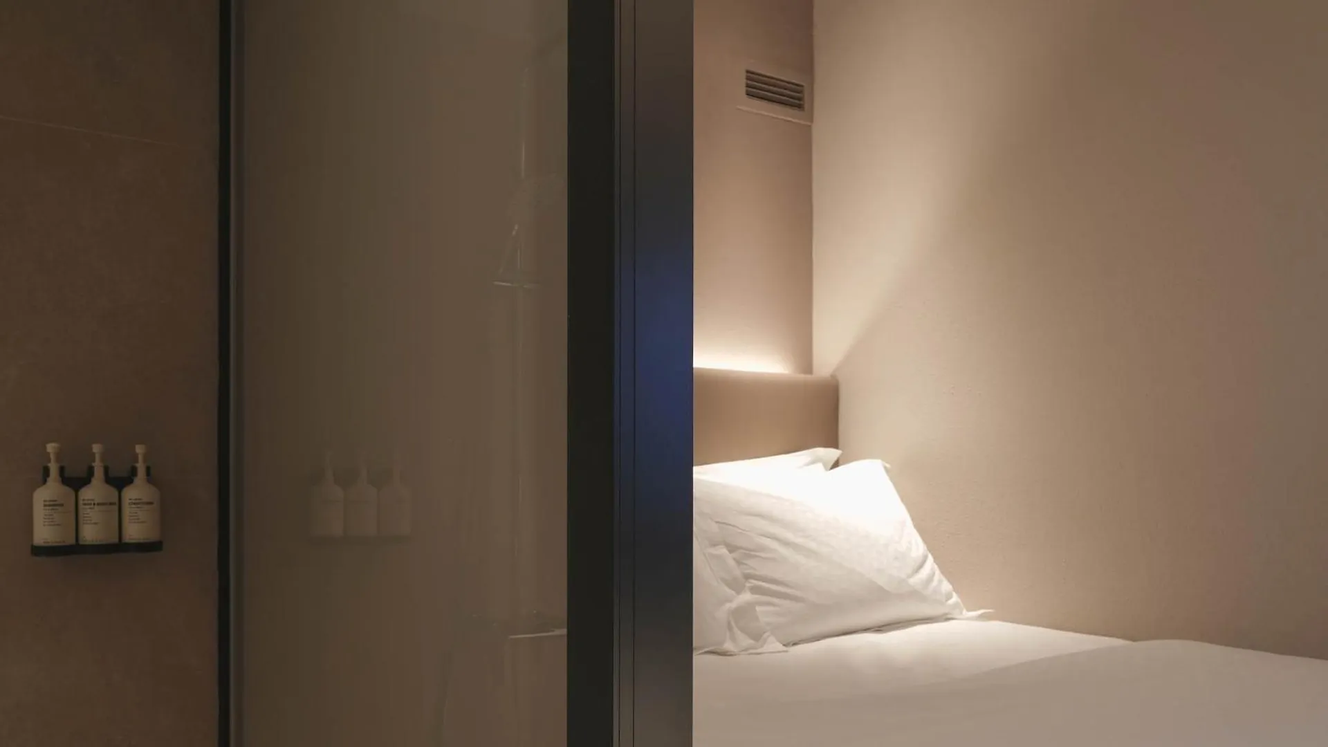 Hotel 1900 Express Chinatown Singapore 4*,  Singapore
